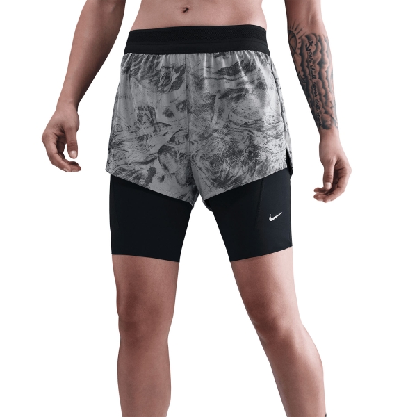 Nike Swift Logo 2 in 1 2in Pantaloncini - Thunder Grey/Dark Smoke Grey/Black