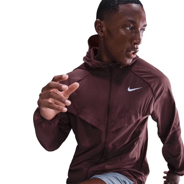 Nike Dri-FIT UV Stride Jacket - Burgundy Crush/Reflective Silver