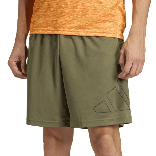 Pantaloncino Training Uomo adidas Essentials Big Logo 7in Pantaloncini  Olive Strata KC81177in