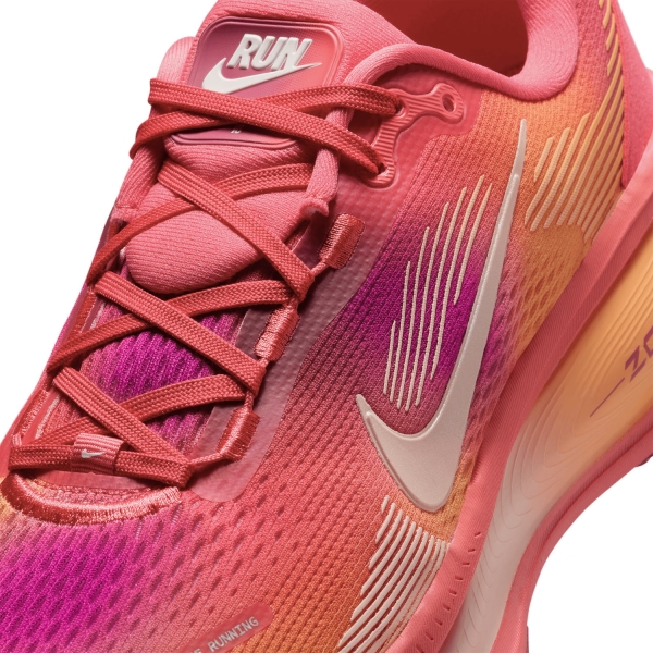 Nike Vomero 18 SE - Ember Glow/Washed Coral/Sweet Beet