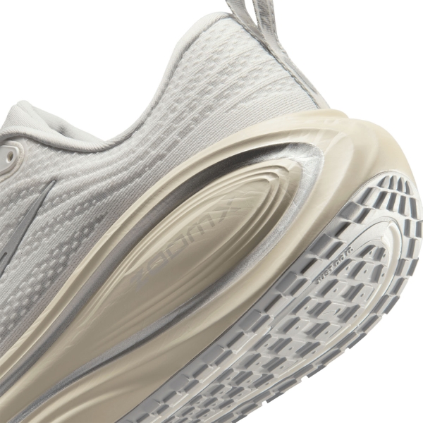 Nike Vomero Plus - Platinum Tint/Reflective Silver/Grey Fog