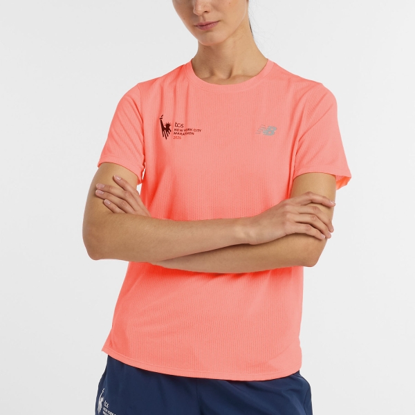 Camiseta Running Mujer New Balance NYC Marathon Camiseta  Grapefruit WT53253MGAE