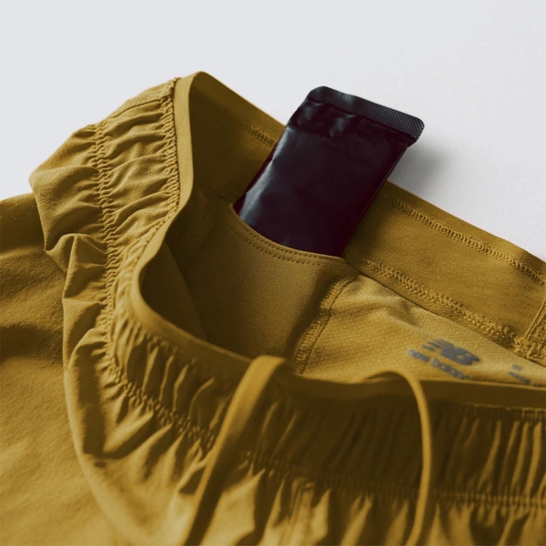 New Balance Run Speciality 3in Shorts - Baroque Gold