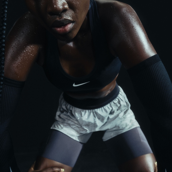 Nike Swoosh Reggiseno Sportivo - Black/White