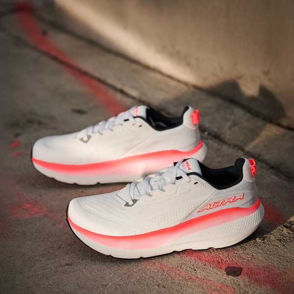 Altra FWD VIA 2 - White/Coral