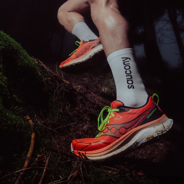 Saucony Peregrine 16 - Fire/Black