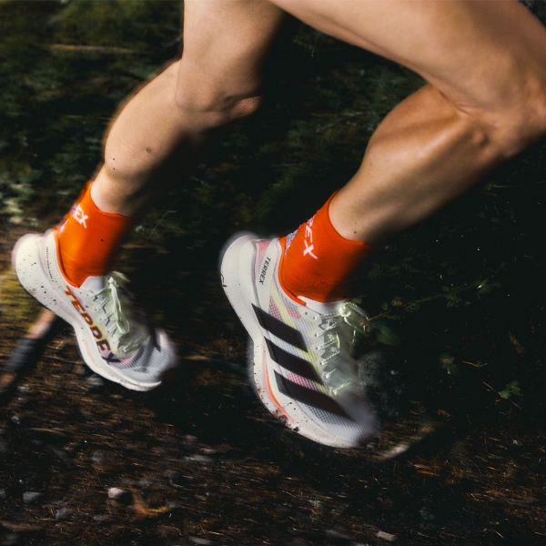 adidas Terrex Agravic Speed Ultra 2 - FTWR White/Core Black/Semi Impact Orange