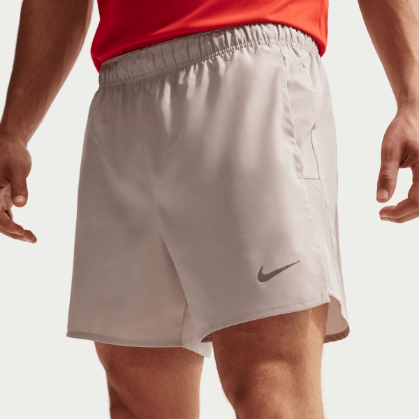 Pantaloncino Running Uomo Nike Challenger 2 in 1 5in Pantaloncini  Moon Particle/Reflective Silver HJ3588211