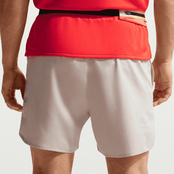 Nike Challenger 2 in 1 5in Pantaloncini - Moon Particle/Reflective Silver