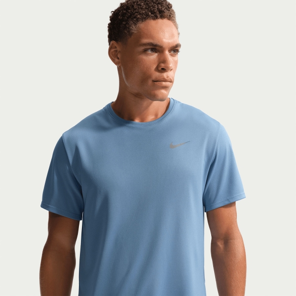 Nike Dri-FIT UV Run Division Miler T-Shirt - Work Blue/Reflective Silver