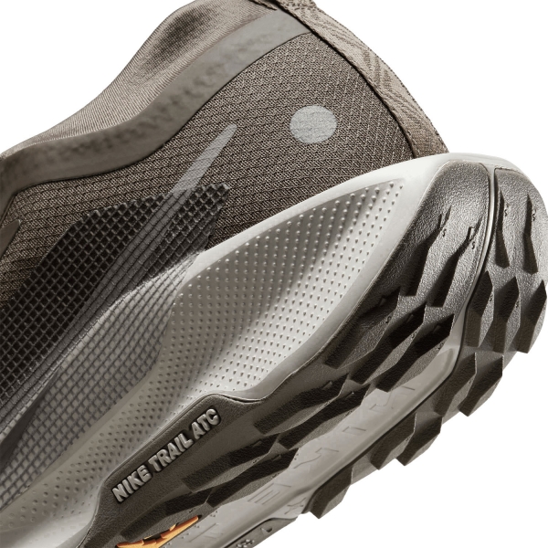 Nike ReactX Pegasus Trail 5 GTX - Ironstone/College Grey/Velvet Brown