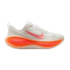 Nike Vomero Plus - Sail/Hot Lava/White/Orange Pulse