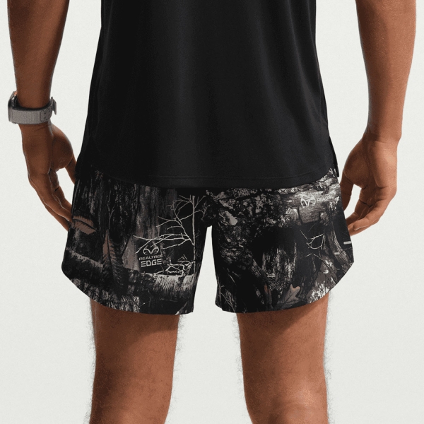 Nike Stride Realtree 5in Shorts - Anthracite/Black/Reflective Silver