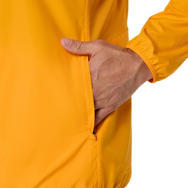 ASICS Core Chaqueta - Yamabuki