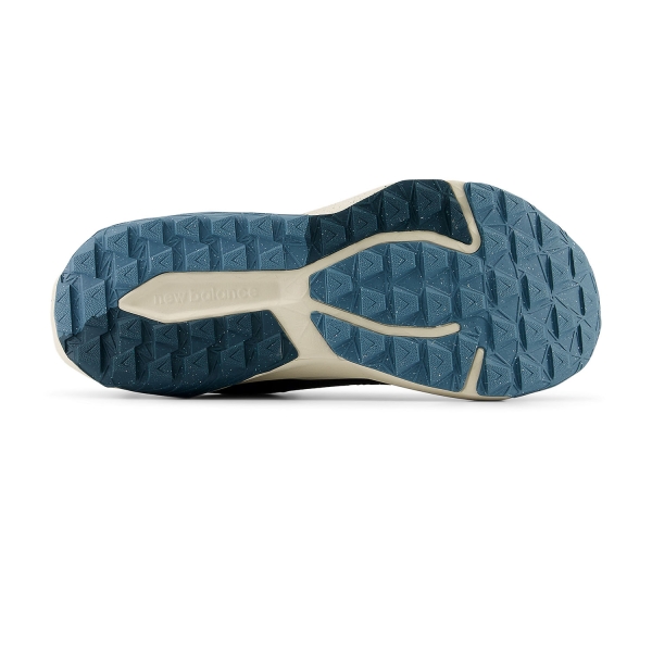 New Balance DynaSoft Nitrel v6 - Black/Salt Water/Timberwolf