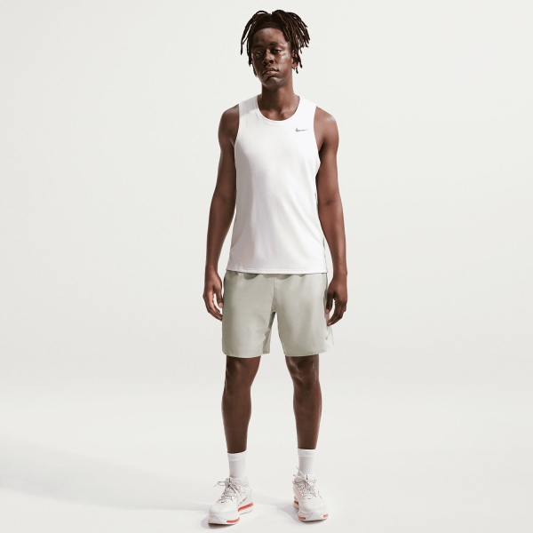 Nike Challenger 7in Shorts - Moon Particle/Reflective Silver