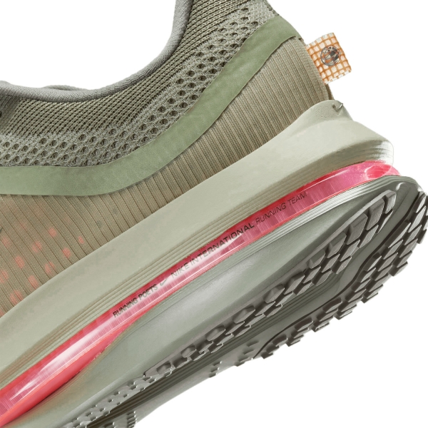 Nike Pegasus Premium - Neutral Olive/Cave Stone/Desert Khaki