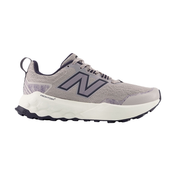 Women's Trail Running Shoes New Balance Fresh Foam Garoe v2  Truffle Salt/Boysenberry/Black WGARO9TS