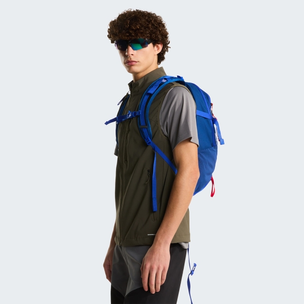 The North Face Basin 24 Backpack - Estate Blue/TNF Blue