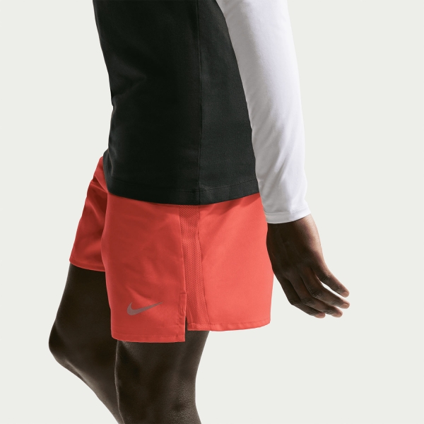 Nike Challenger Logo 7in Shorts - Light Crimson/Reflective Silver