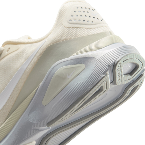 Nike Structure 26 ESS - Chalk/White/Sea Glass/Light Smoke Grey