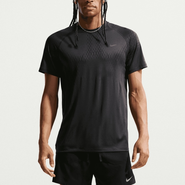 Maglietta Running Uomo Nike Stride DriFIT ADV Maglietta  Off Noir/Black/Reflective Black IF2088010