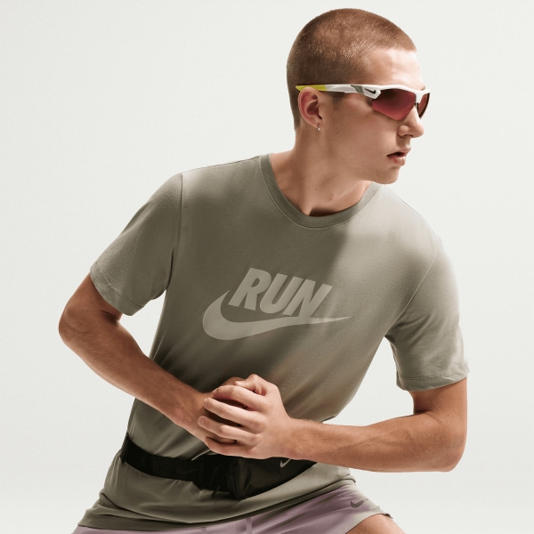 Nike Dri-FIT Swoosh Maglietta - Silver Sage/Spruce Fog