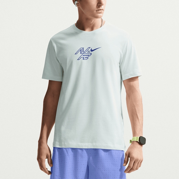 Maglietta e Polo Sportswear Uomo Nike DriFIT AeroSwift Maglietta  Barely Green/Lapis IR4933394