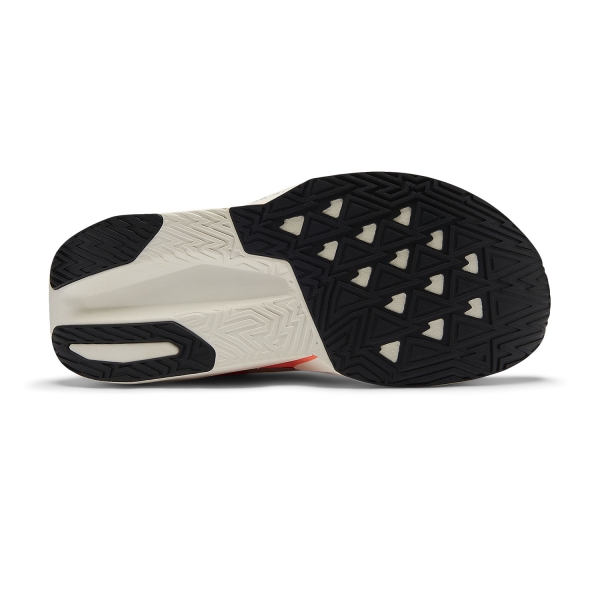 New Balance FuelCell Rebel v5 - Tangerine Heat/Silver Metallic