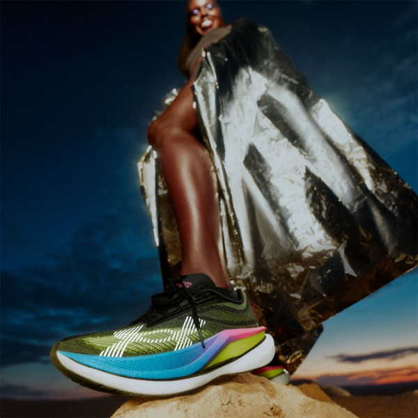 Under Armour Velociti Elite 3 - Black/High Vis Yellow/White