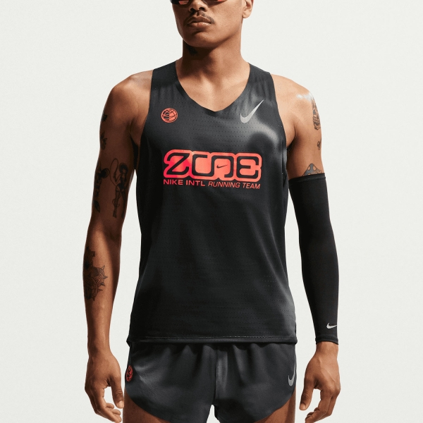 Canotta Running Uomo Nike DriFIT ADV AeroSwift Energy Canotta  Black/Dark Smoke Grey/Bright Crimson IR4444010