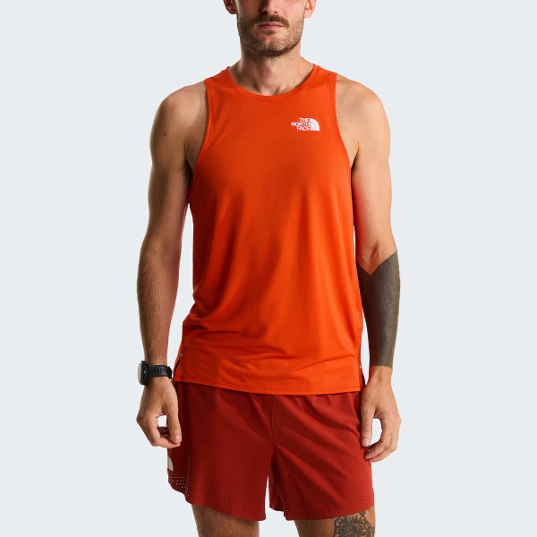 Camisetas sin Mangas Trail Running Hombre The North Face Summit High Top  Lava Red NF0A89B6G6L