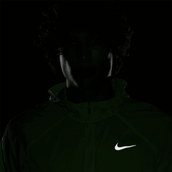 Nike Dri-FIT UV Stride Chaqueta - Barely Volt/Reflective Silver