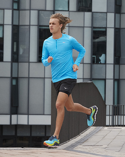 Mizuno Wave Sky 27