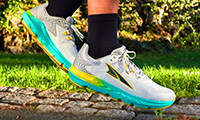 Altra Provision 7