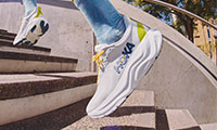 Hoka Arahi 8