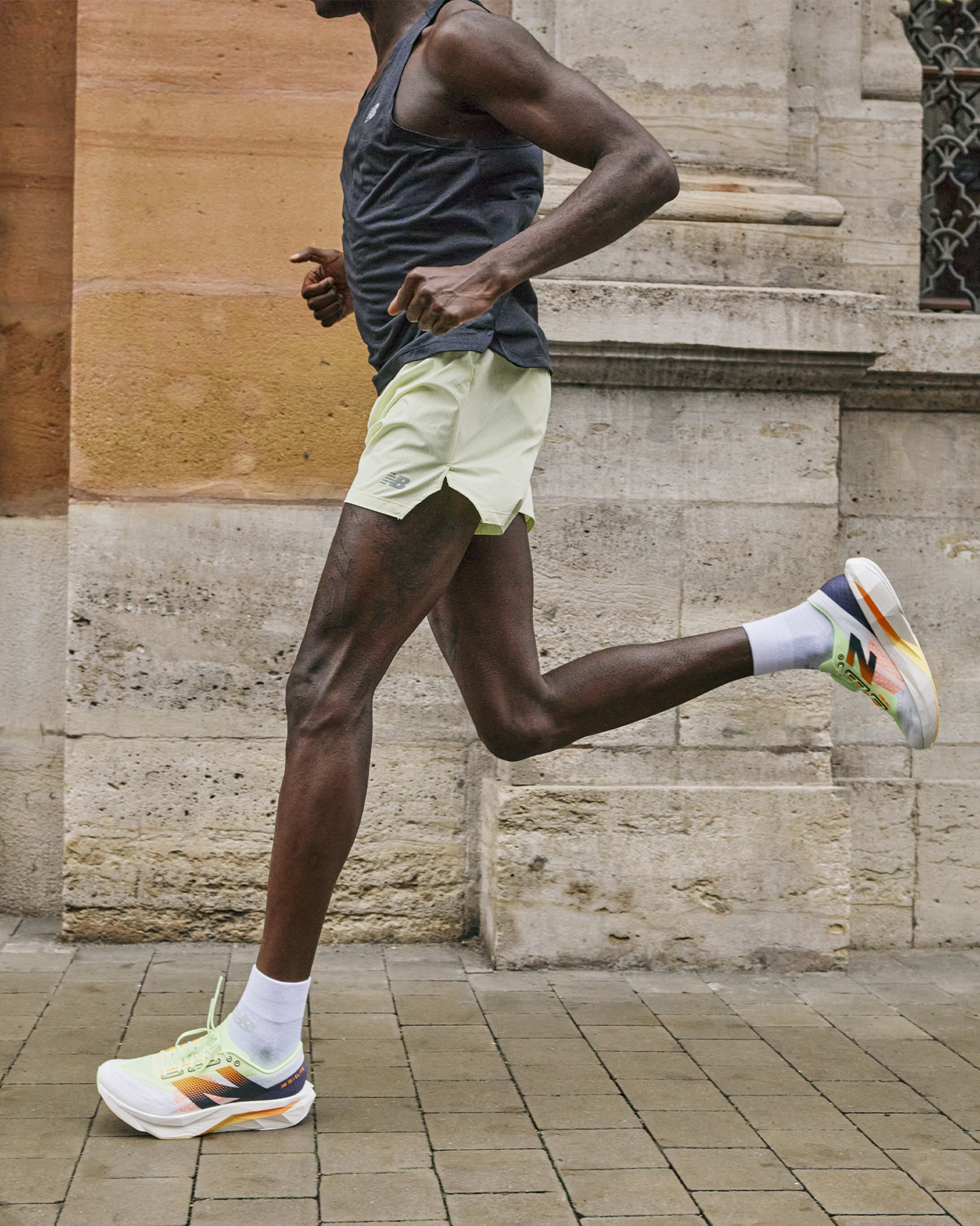 New Balance Fuelcell SuperComp Elite v4