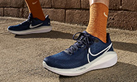 Nike Vomero 17